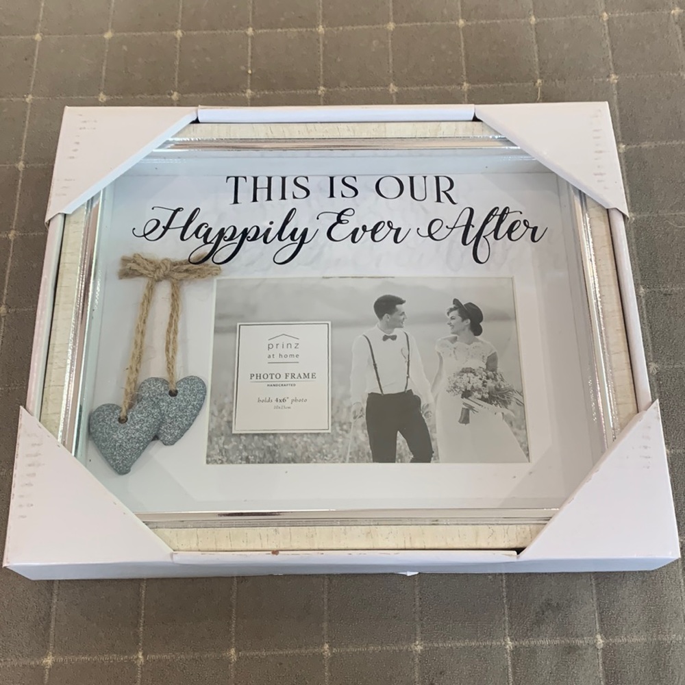 NIB Wedding Picture Frame 4x6